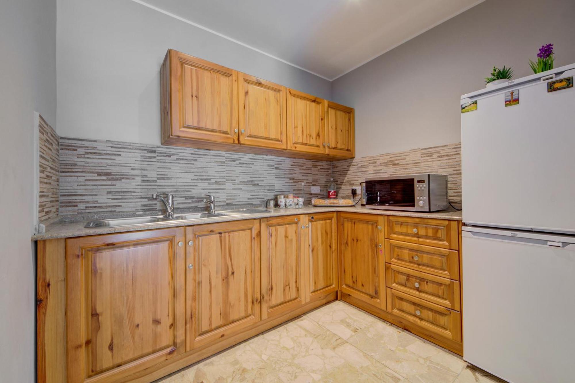 Caro Boutique Guest House San Ġwann Εξωτερικό φωτογραφία