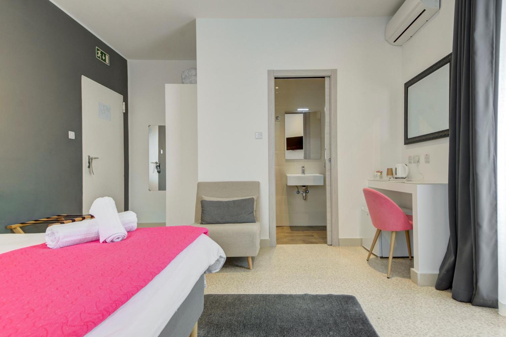 Caro Boutique Guest House San Ġwann Εξωτερικό φωτογραφία